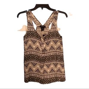 Timing black &‎ white boho printed Henley tank
